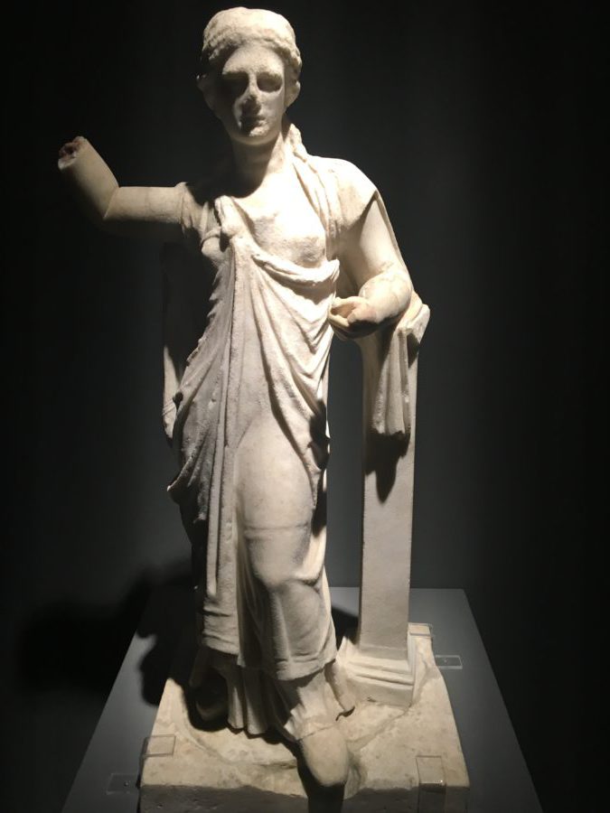 Isis - helped invent the sailing art