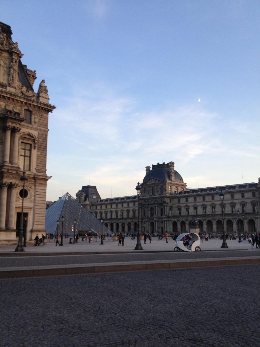 louvre & pyramid