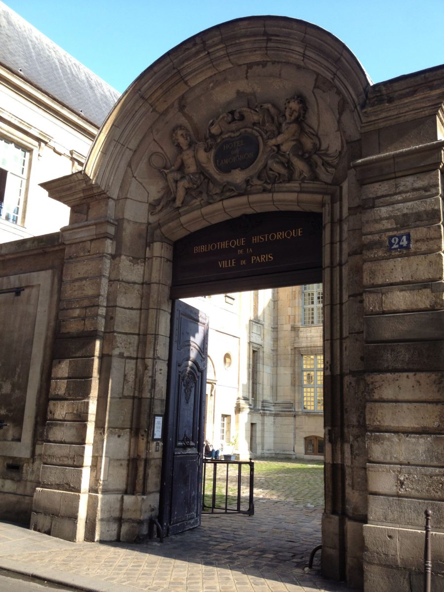 parisian buildings