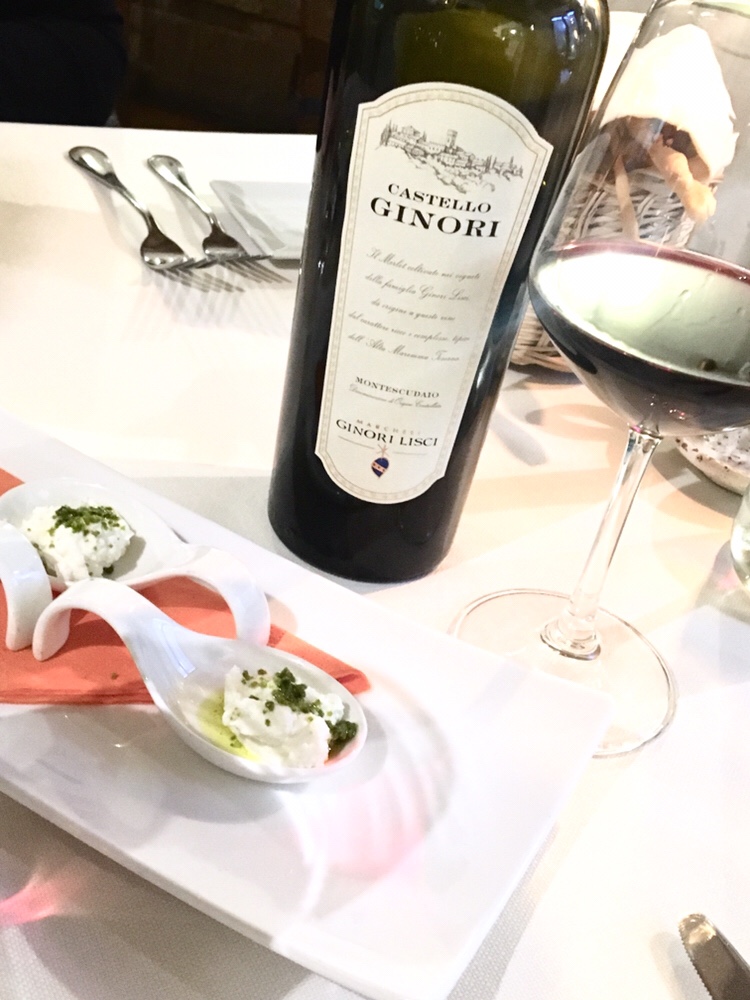 welcome ricotta & Ginori wine Zazzeri Locanda del sole